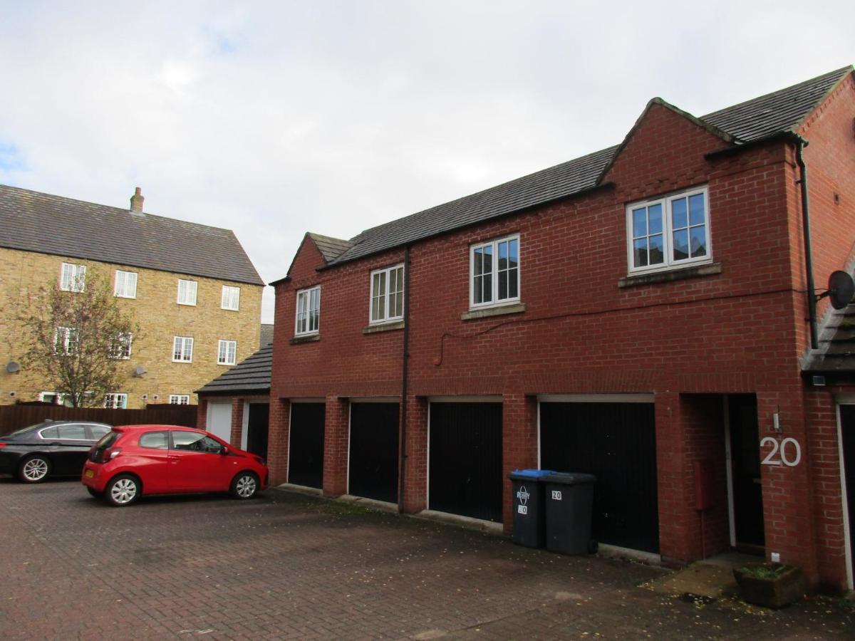 Apartamento 20 Nightingale Gardens, Coton Park, Rugby Cv23 0Wt Exterior foto